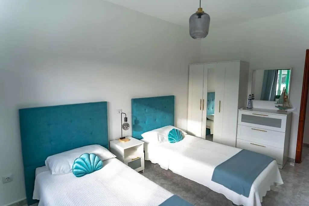 Casa El Ancla Apartment Playa Blanca  Spain