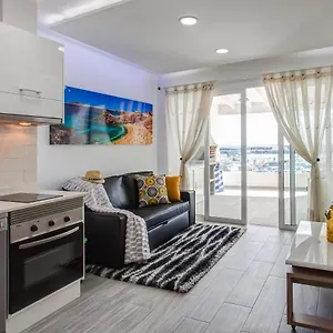  Apartment El Galeon